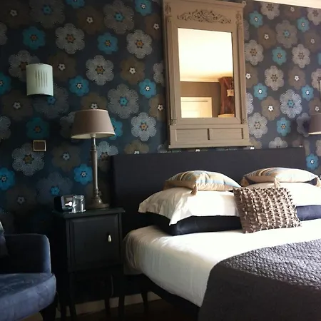 Mas De Jouas Bed & Breakfast *